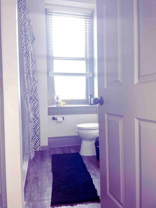 2Br Unit W/ Cinema Room In Nulu Louisville Luaran gambar